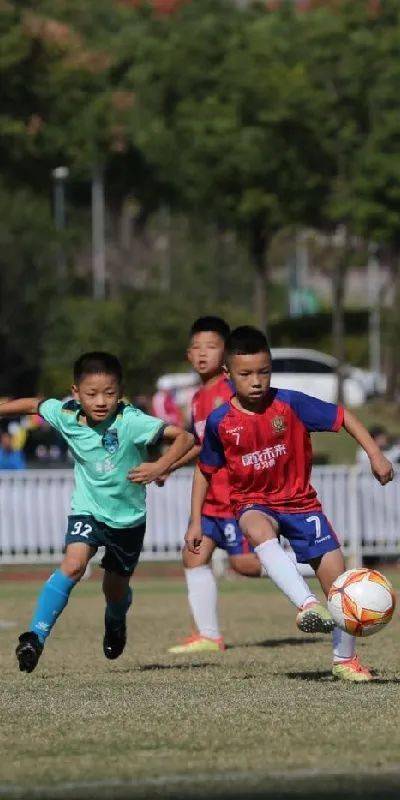 
江苏省足协青训俱乐部联赛冠军赛在扬州开赛“太阳集团tyc”(图9)